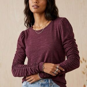 Free People We The Free Burgundy Ruched Sleeve Knit Top XL